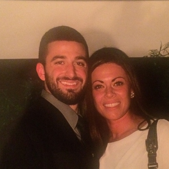 Meet your Posher, Nicole - Picture 1 of 1